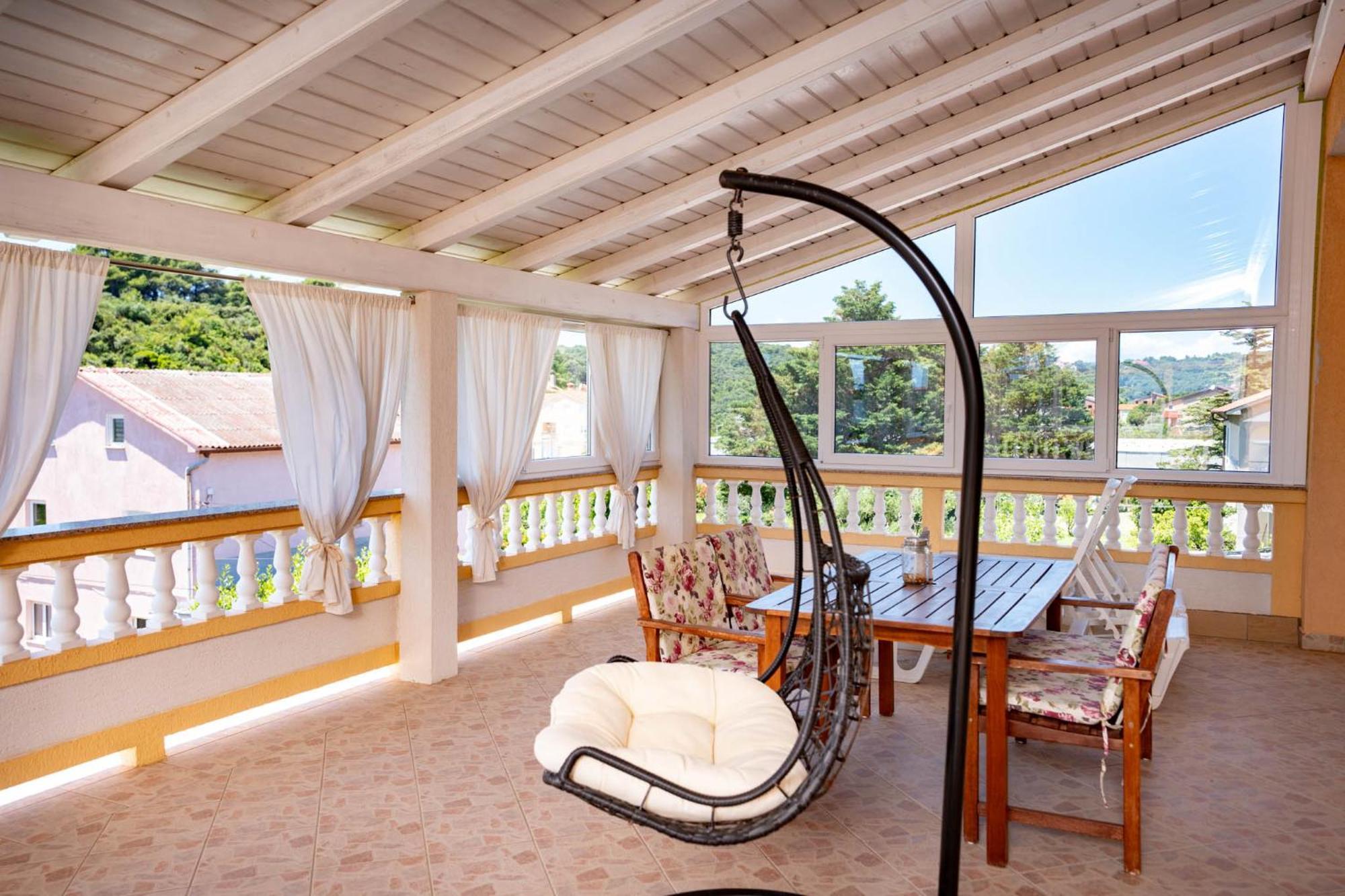 Foric Apartments With Outdoor Heated Pool Rab Town Bagian luar foto